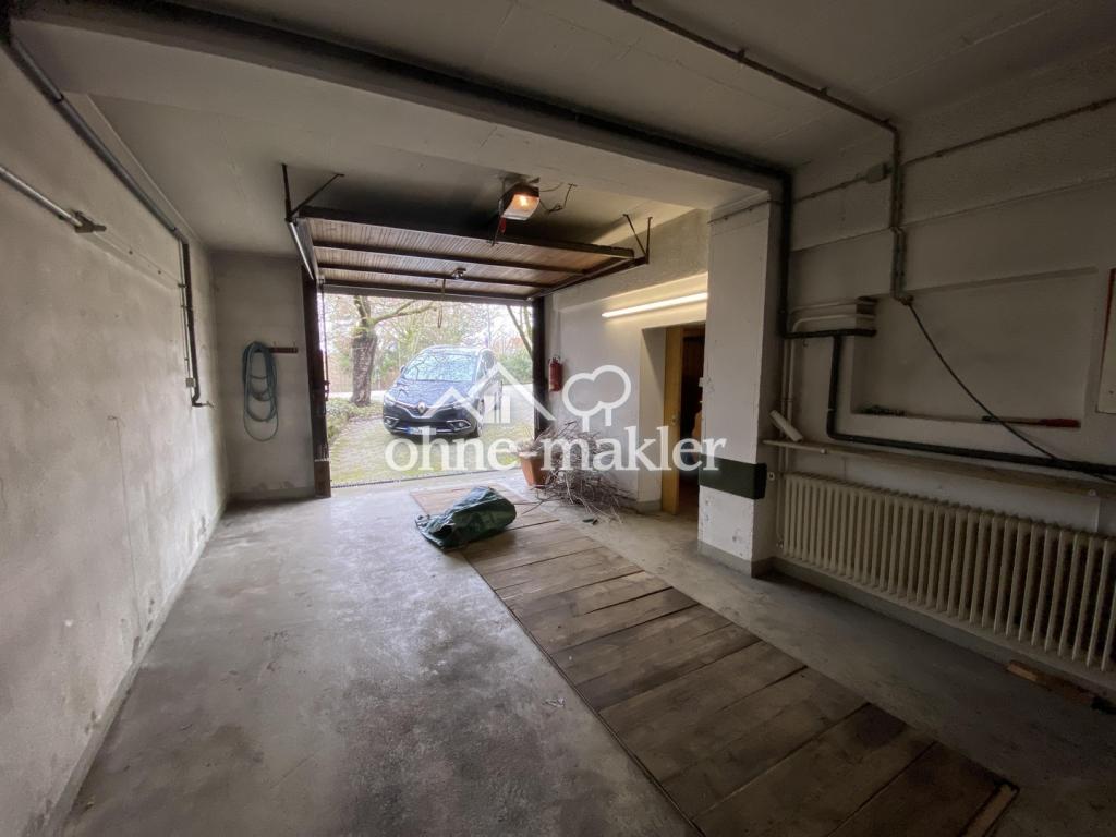 Garage mit "Grube"
