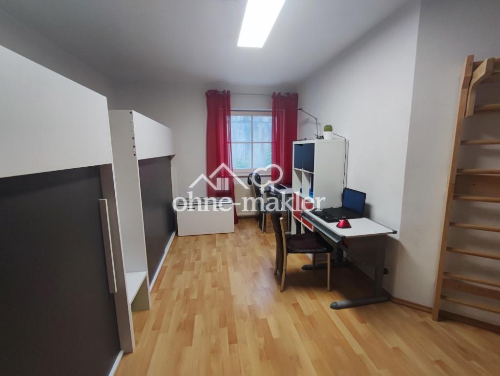 großes Kinderzimmer