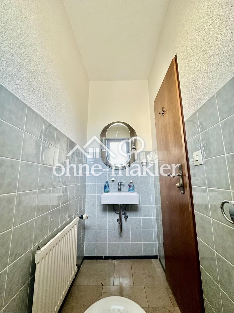 Gäste WC EG (an Eingang)