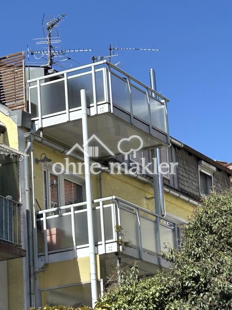 Rückansicht, Balkon Küche+DG 
