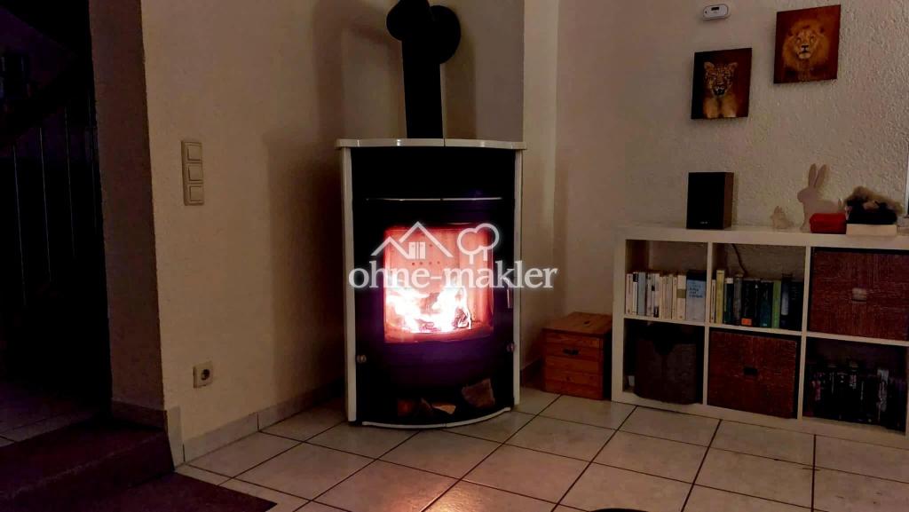 Kamin im Wohnzimmer EG