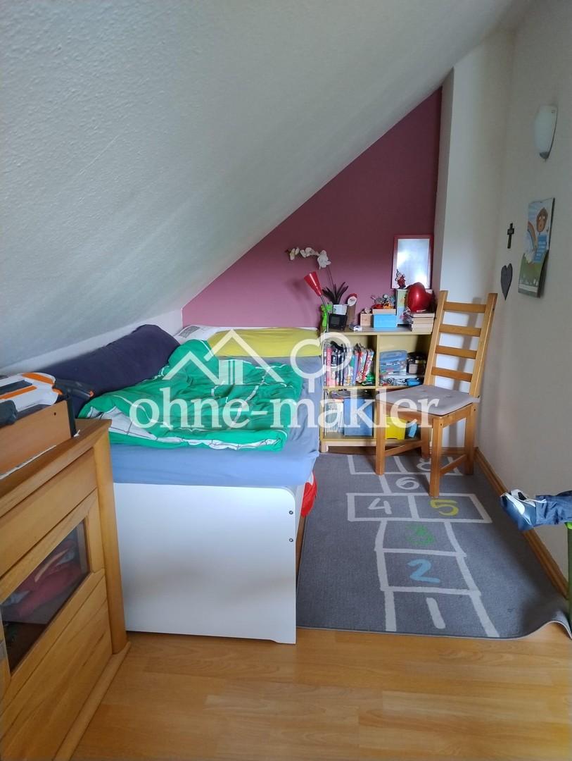 Zimmer 2 OG