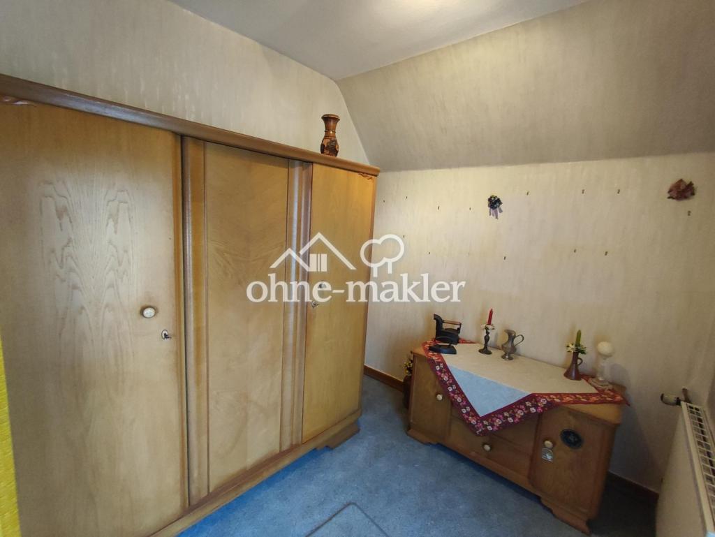 Ankleide OG Haupthaus