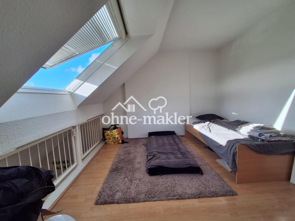 gut geschnittenes und zentrales Apartment zu vermieten - Photo 2