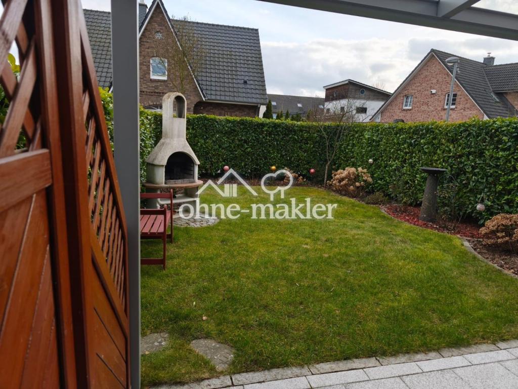 Terrasse mit Garten / Grill