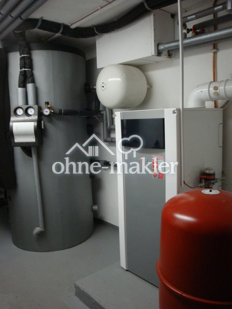  Speicher & Ölbrennwertheizung