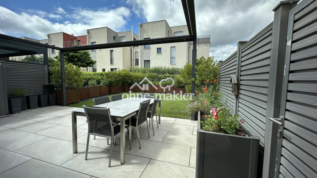 Terrasse und Garten