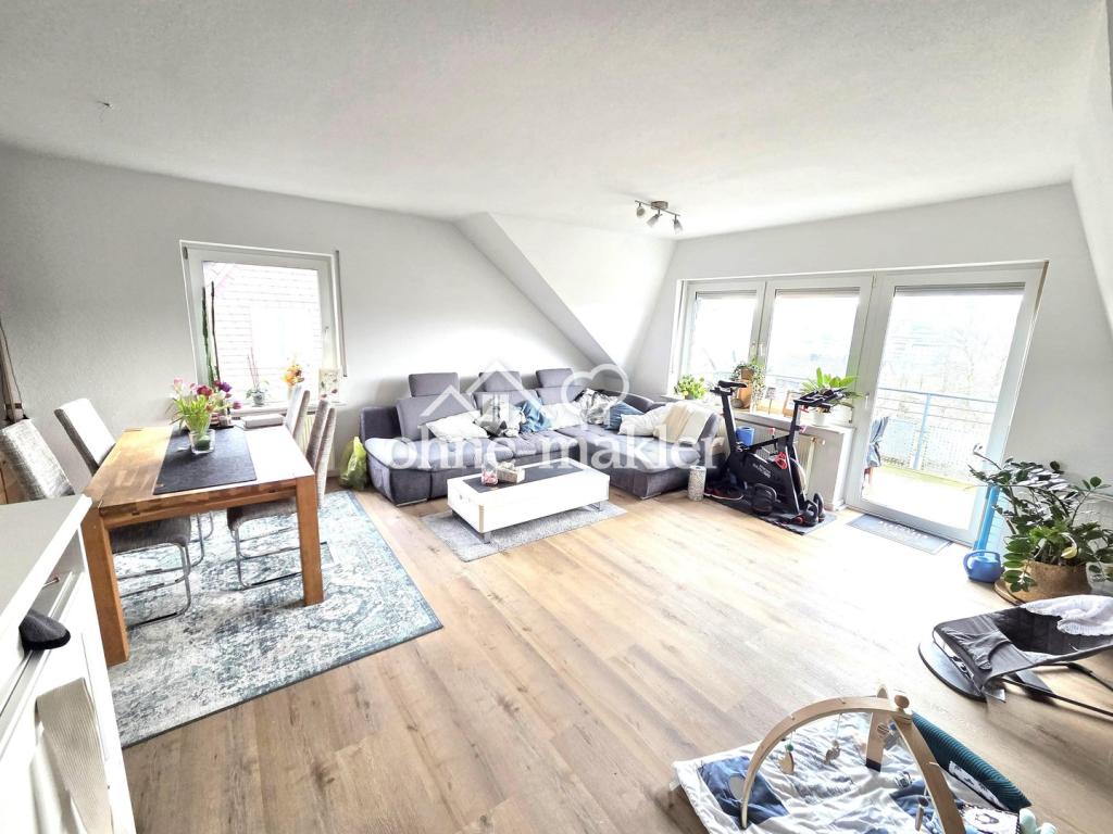 Gemütliche Dachgeschosswohnung über den Dächern von Wenden! - Foto 1