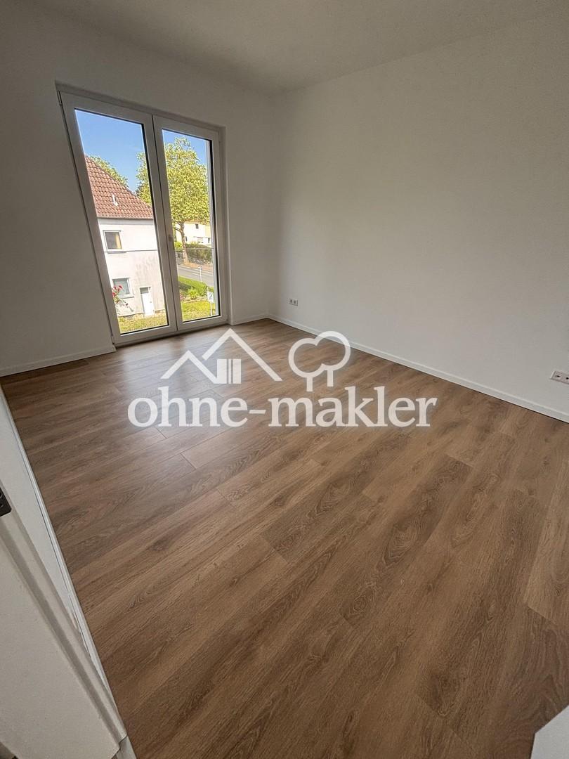 Elegante und energieeffiziente Dachgeschosswohnung (KfW40) - 3 Zimmer - Foto 2
