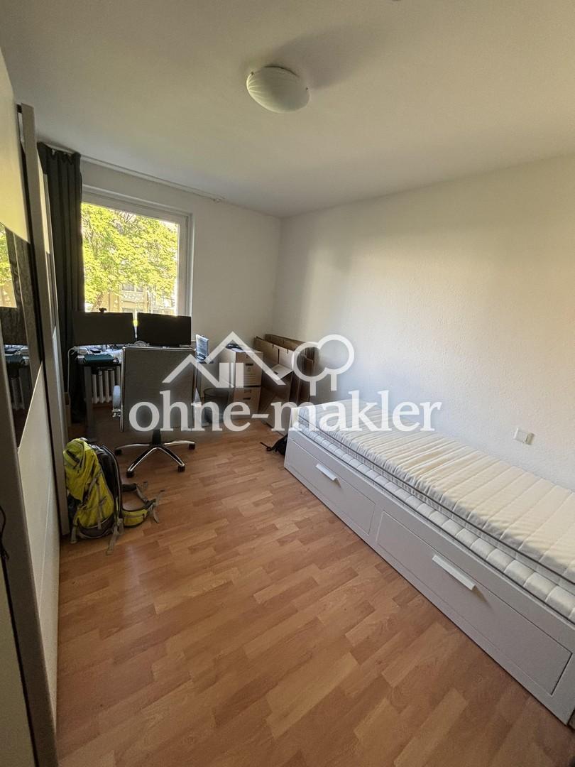 Frisch modernisiert mit Balkon und EBK - Photo 3