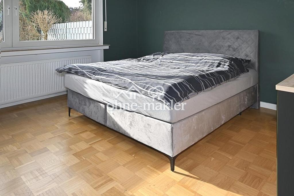 EG Schlafzimmer