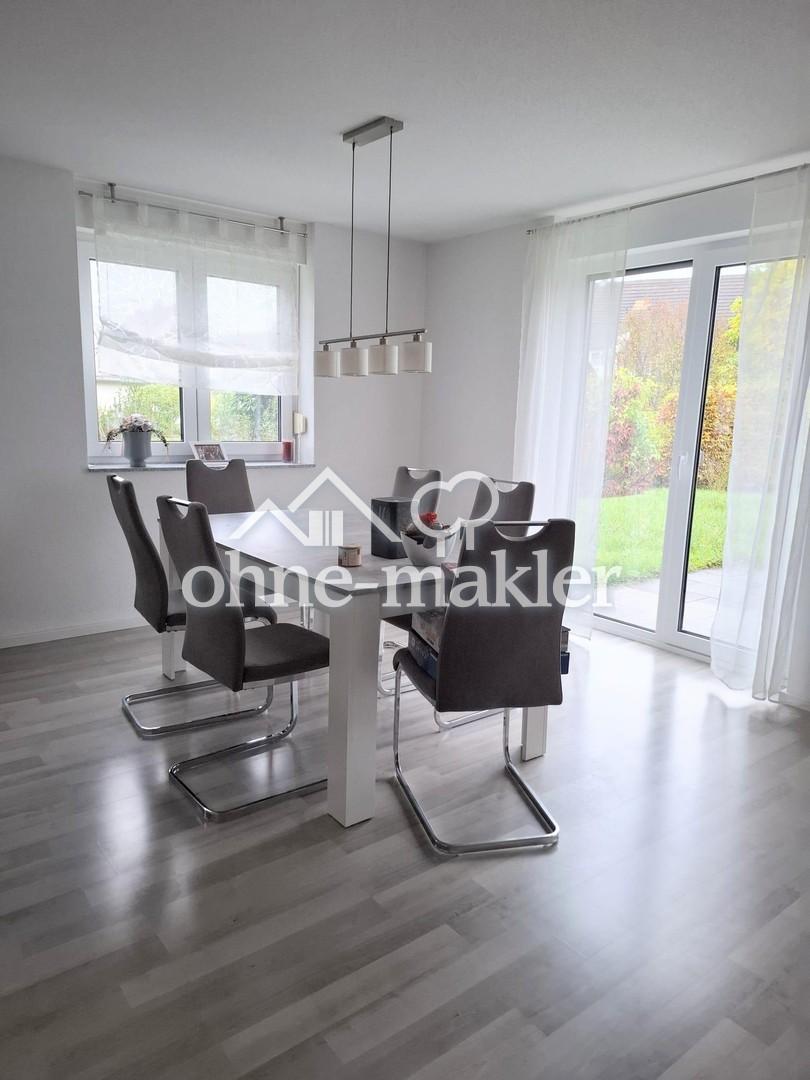 Exklusive 2,5-Zimmer Wohnung mit Terrasse in Hilzingen / KfW70 - Photo 2
