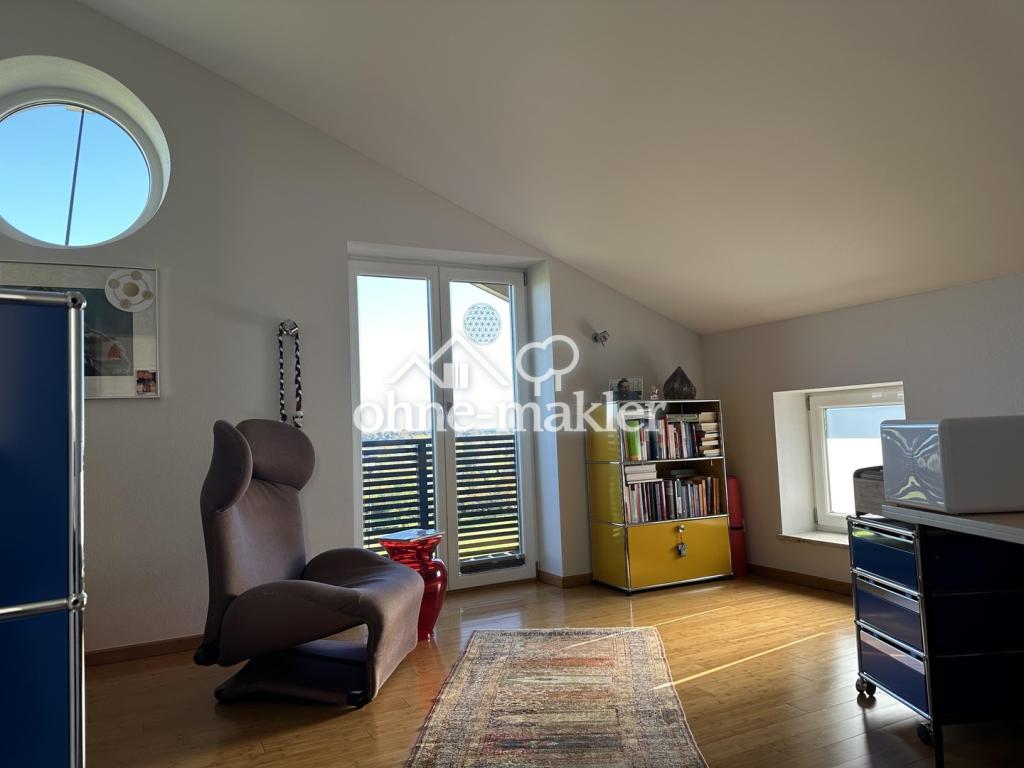 Büro/Kinderzimmer
