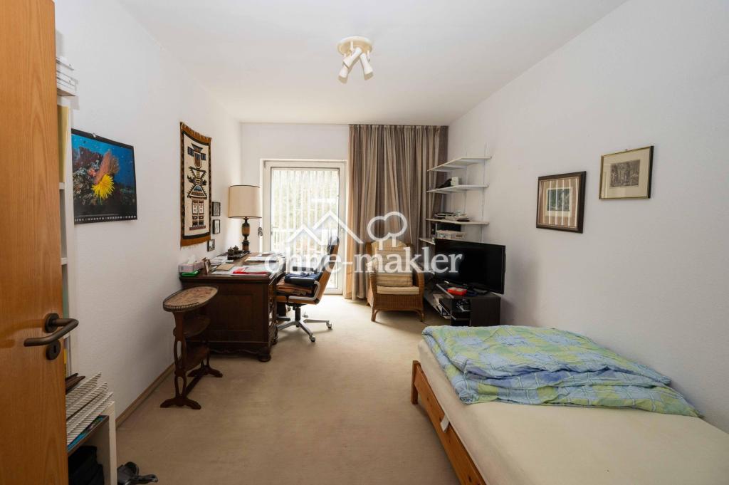 Schlafzimmer 1 / Büro