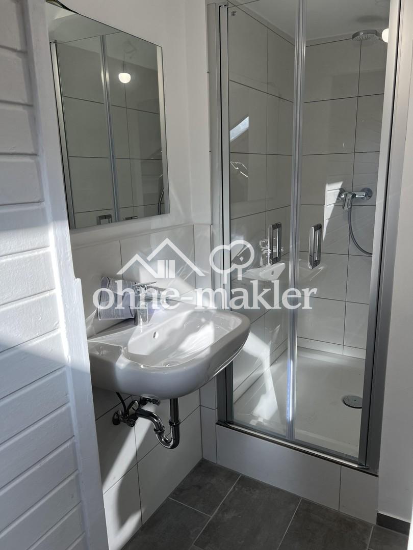 Helle Dachgeschosswohnung im Rheingauviertel - Foto 3