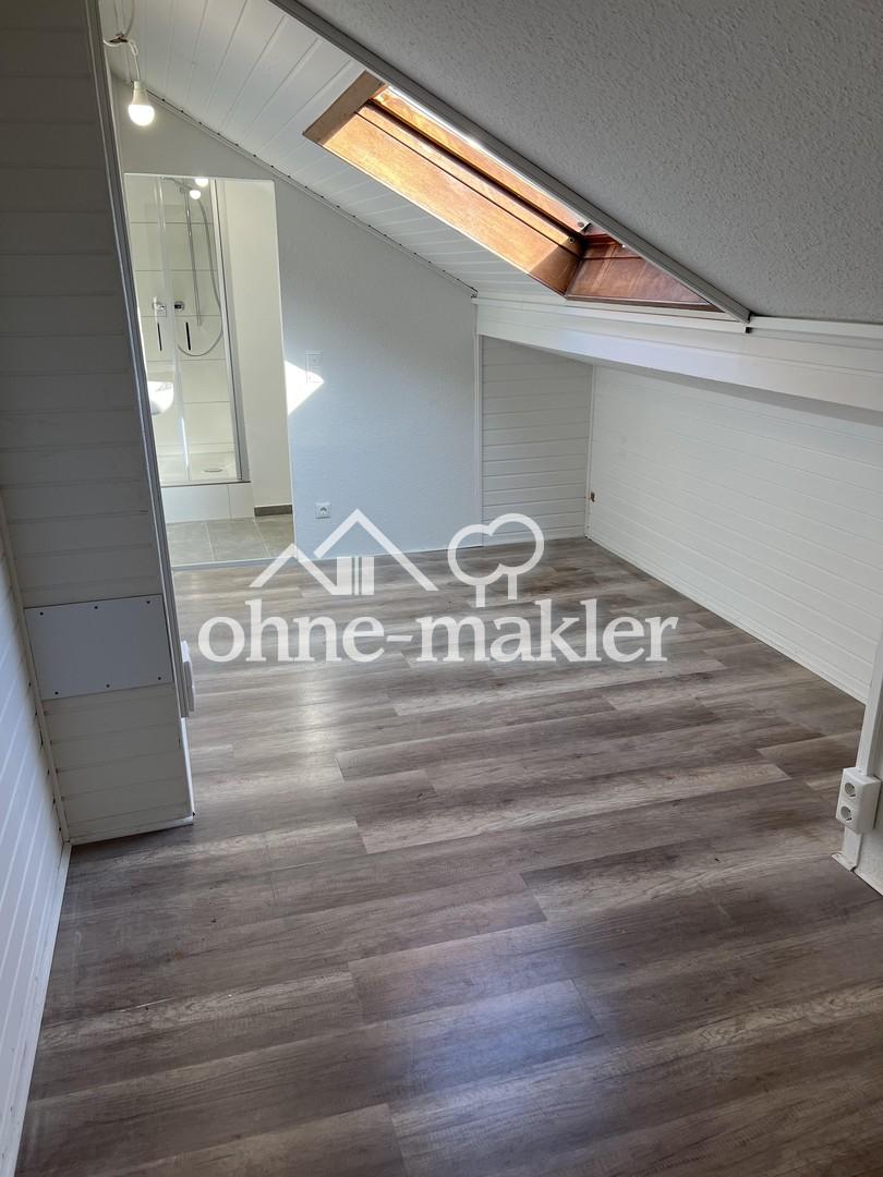 Helle Dachgeschosswohnung im Rheingauviertel - Foto 2