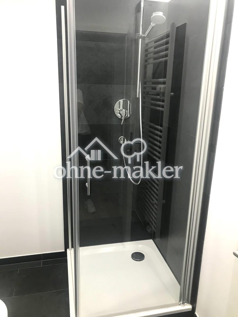 3- Raum Wohnung, 66 m² , Balkon , Küchenübernahme , renoviert , KFZ - Stellplatz - Foto 5