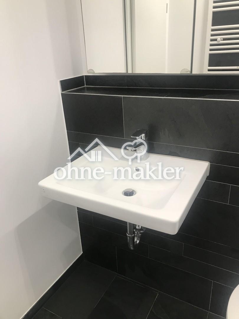 3- Raum Wohnung, 66 m² , Balkon , Küchenübernahme , renoviert , KFZ - Stellplatz - Foto 4
