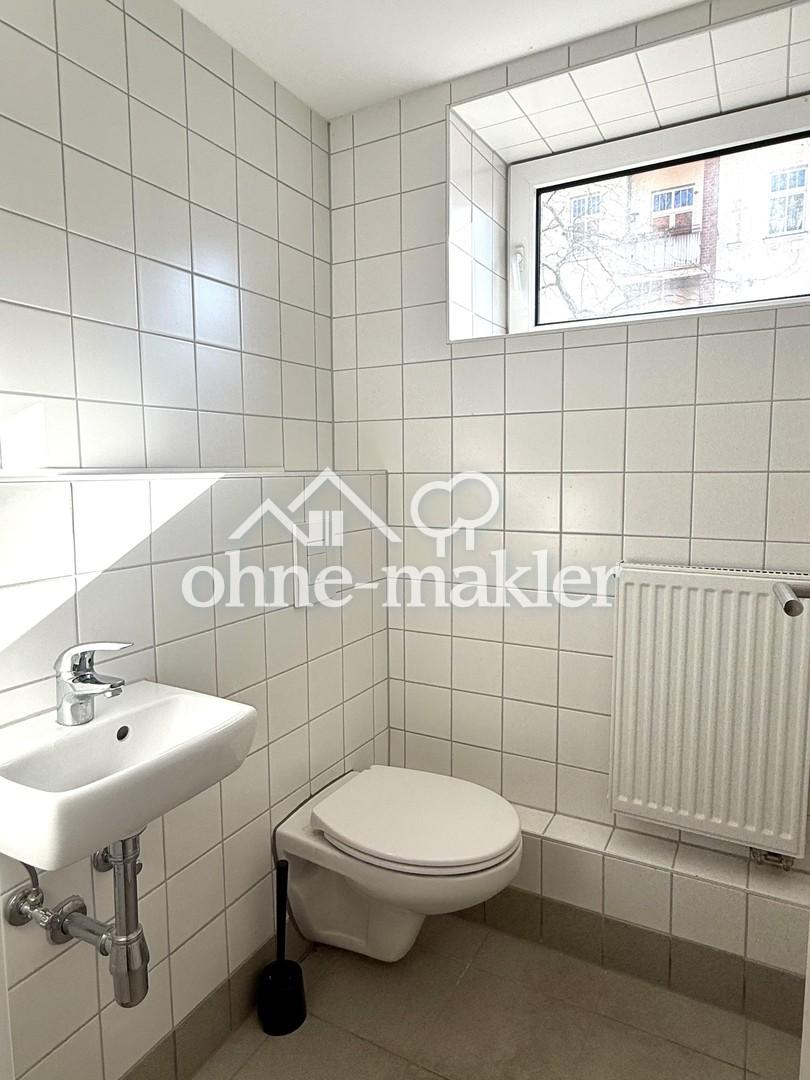 WC 1 mit Fenster