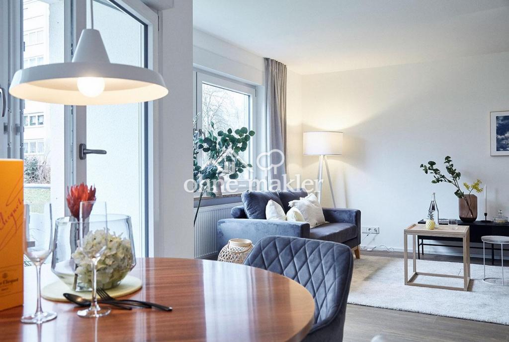 Blick ins Wohnzimmer