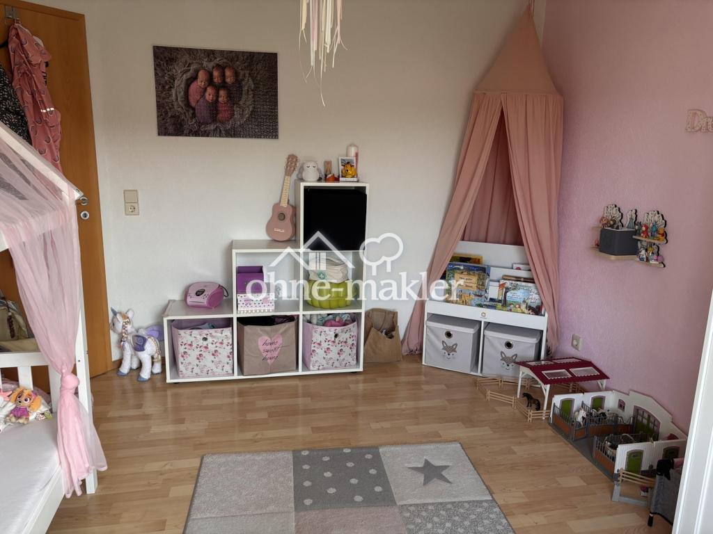 Kinderzimmer EG