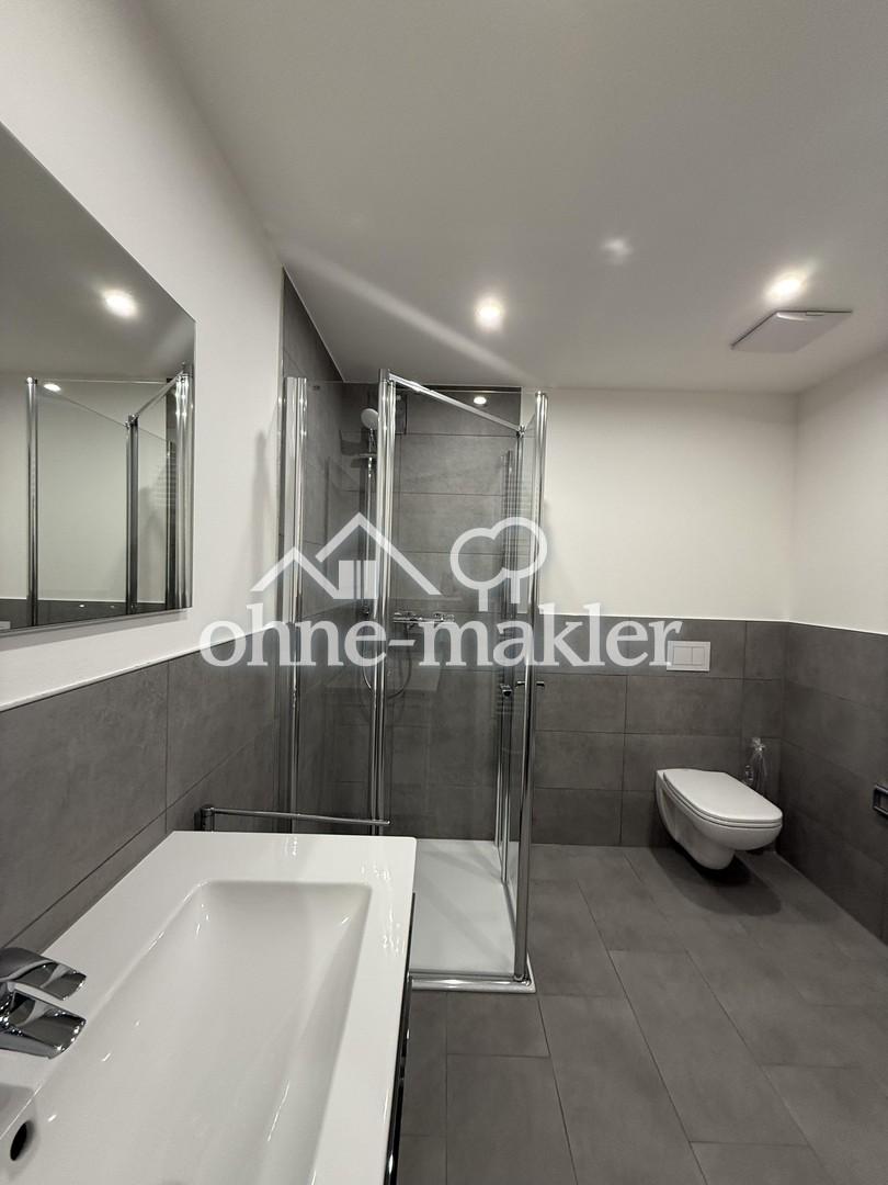Badezimmer Ansicht 2