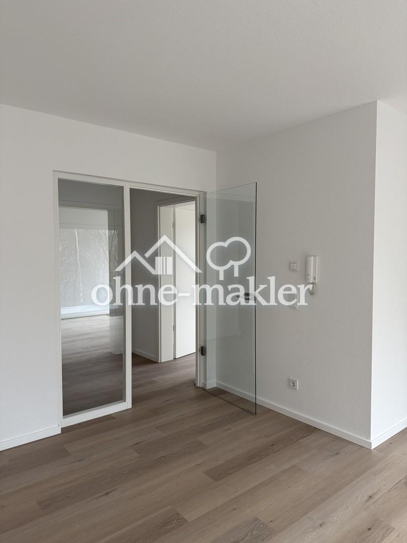 Wohnzimmer Blick in den Flur