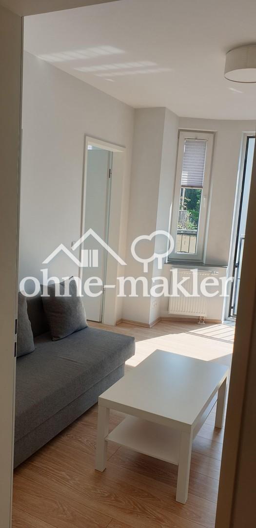 Gut geschnittene voll möblierte 2- Zimmerwohnung - Photo 2