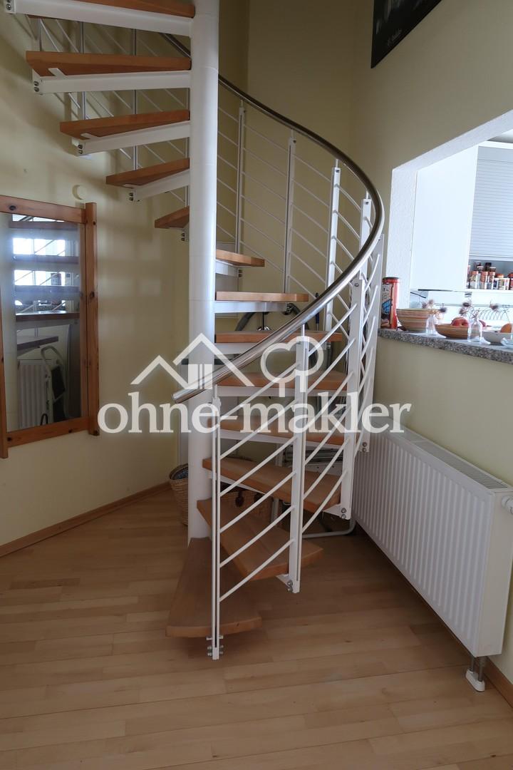 Wendeltreppe zum Dachgeschoss