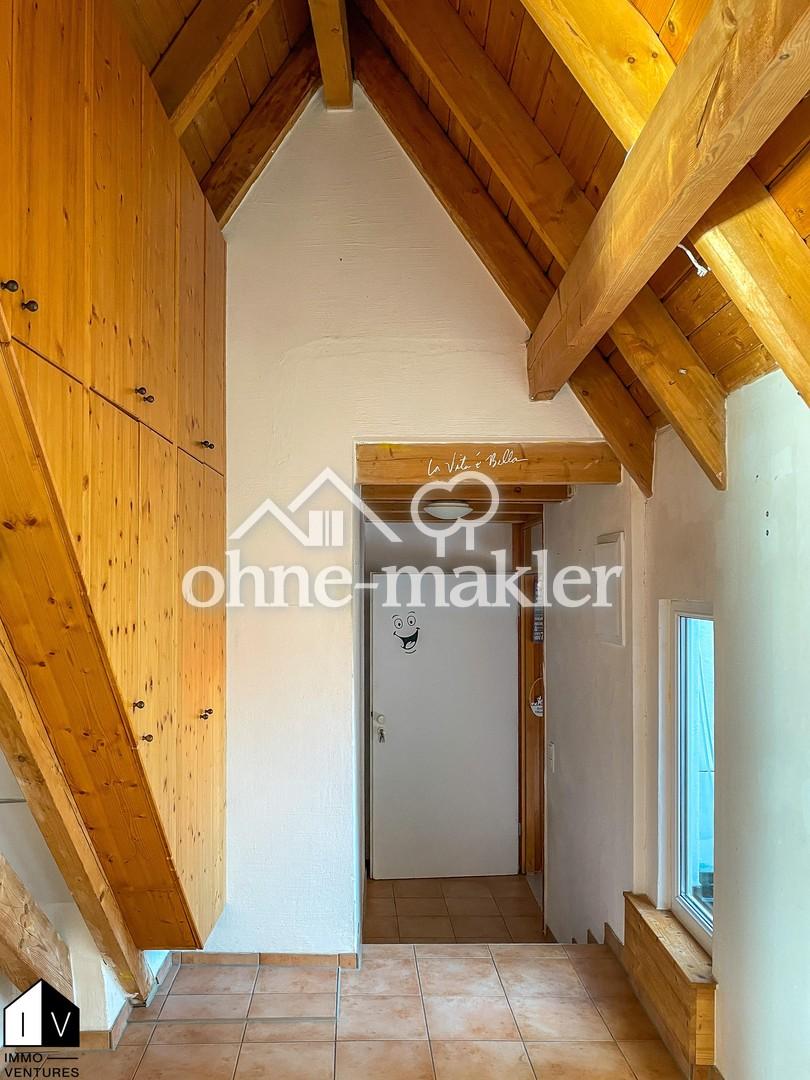 Flur mit Einbauschrank