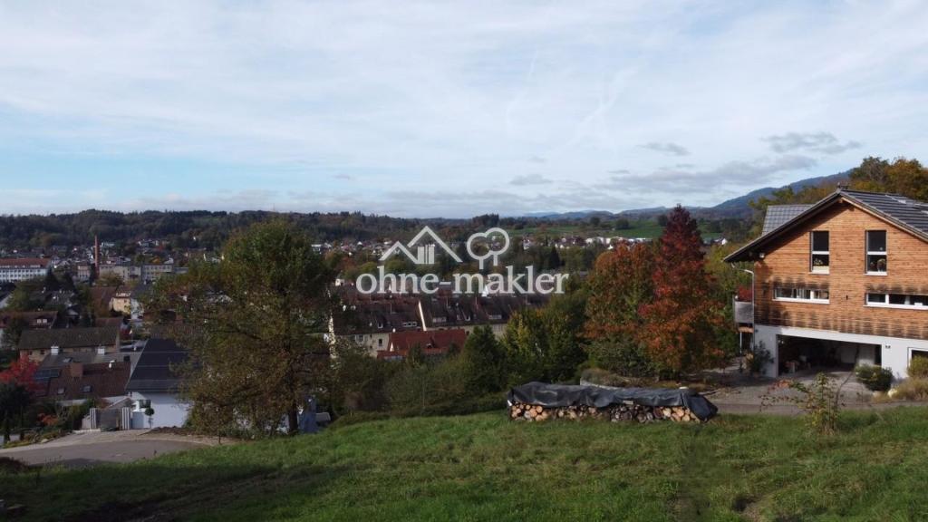 Grundstück mit Aussicht