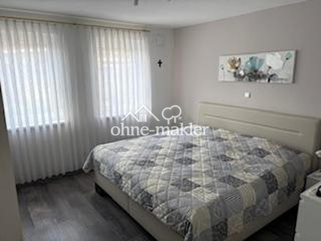 Schlafzimmer EG