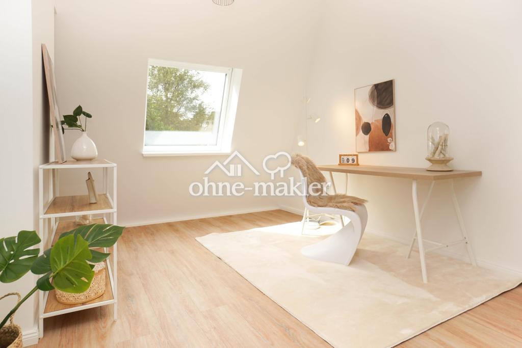 Arbeits- oder Schlafzimmer OG