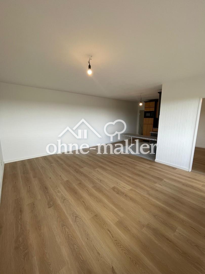 2-Zimmer-Wohnung mit EBK und Balkon - Foto 3