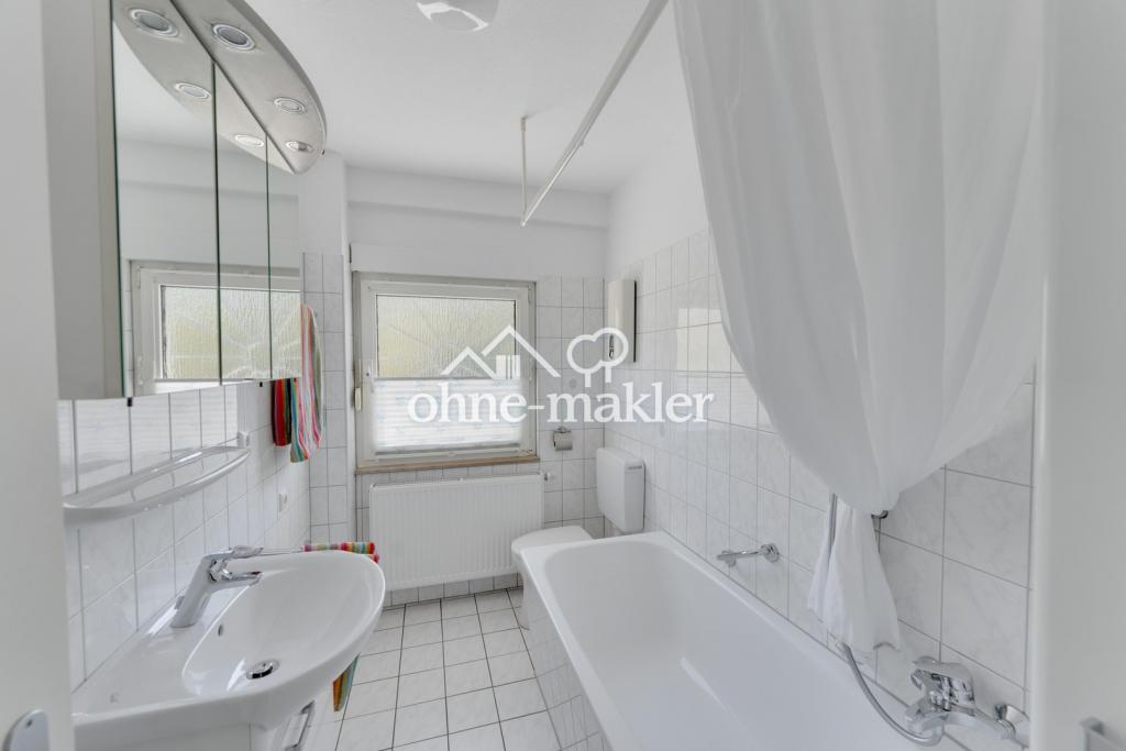Badezimmer im EG