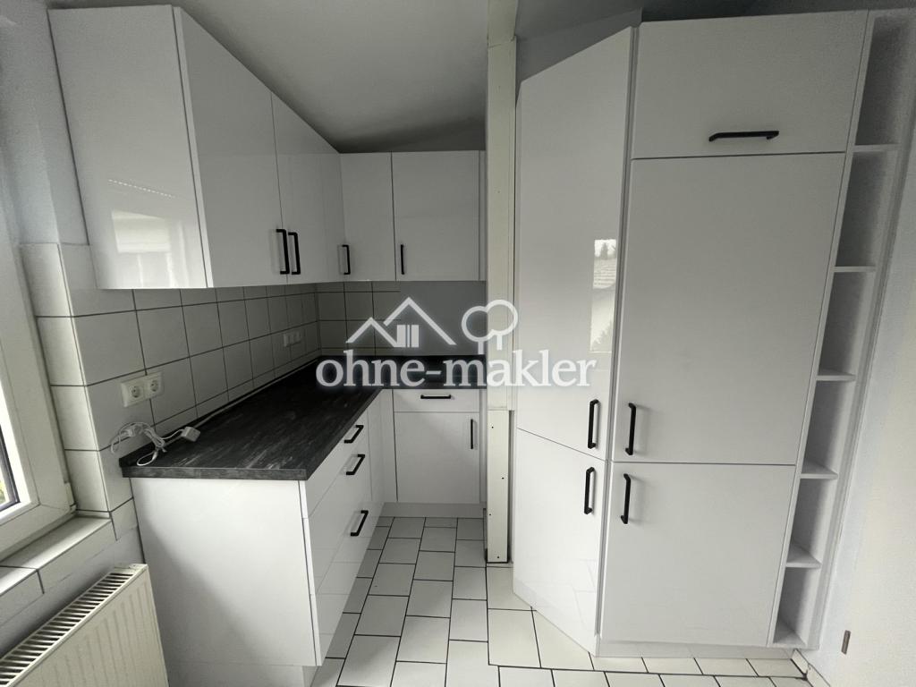 Großzügige Dachgeschosswohnung in guter Lage - Photo 4