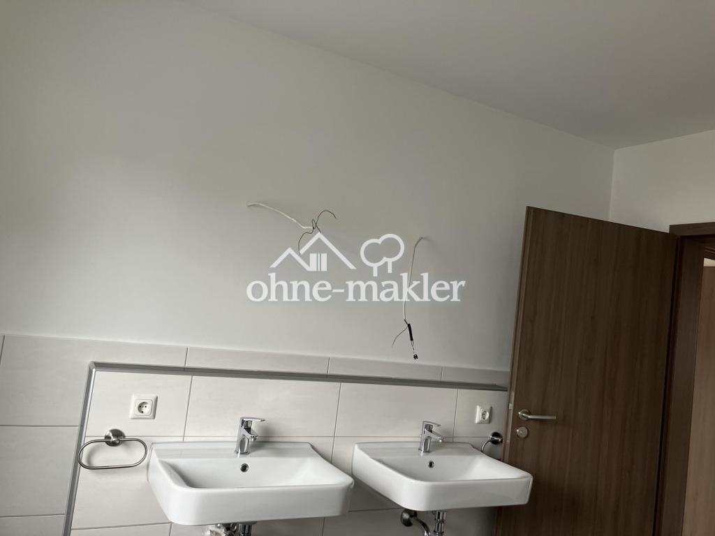 Helle Doppelhaushälfte in ruhiger Lage nähe Weiden zu vermieten - Photo 1