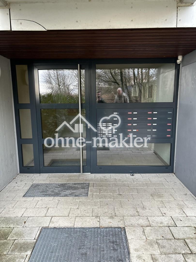 Sonnige 2,5-Zimmerwohnung mit Westbalkon & TG-Stellplatz - Photo 2