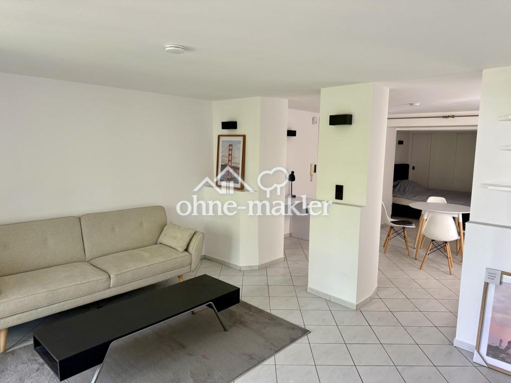 Voll ausgestattete helle Wohnung & Parkplatz im Souterrain mit Whirlpool & Garten - Photo 1