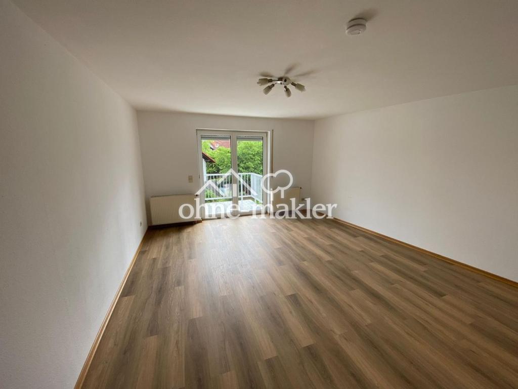 Renovierte 3-Zimmerwohnung mit neuer EBK, Südbalkon + Stellplatz in angenehmer Lage von Kirrlach! - Photo 1