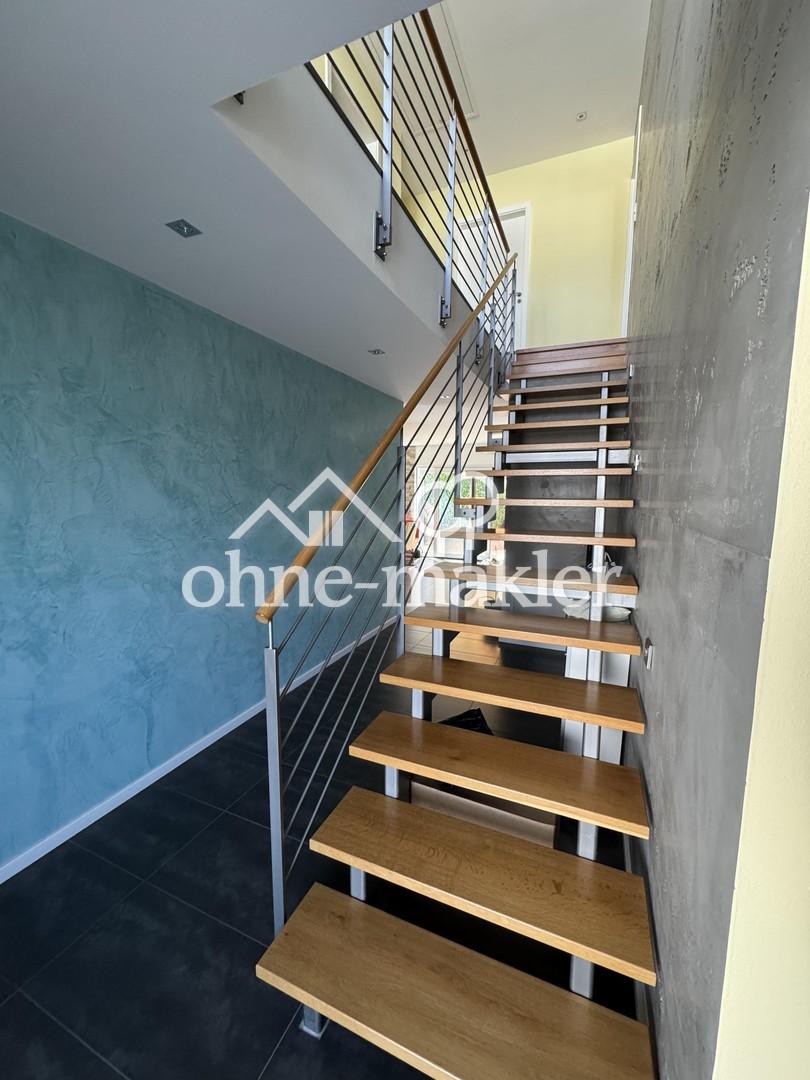 Treppe zum OG