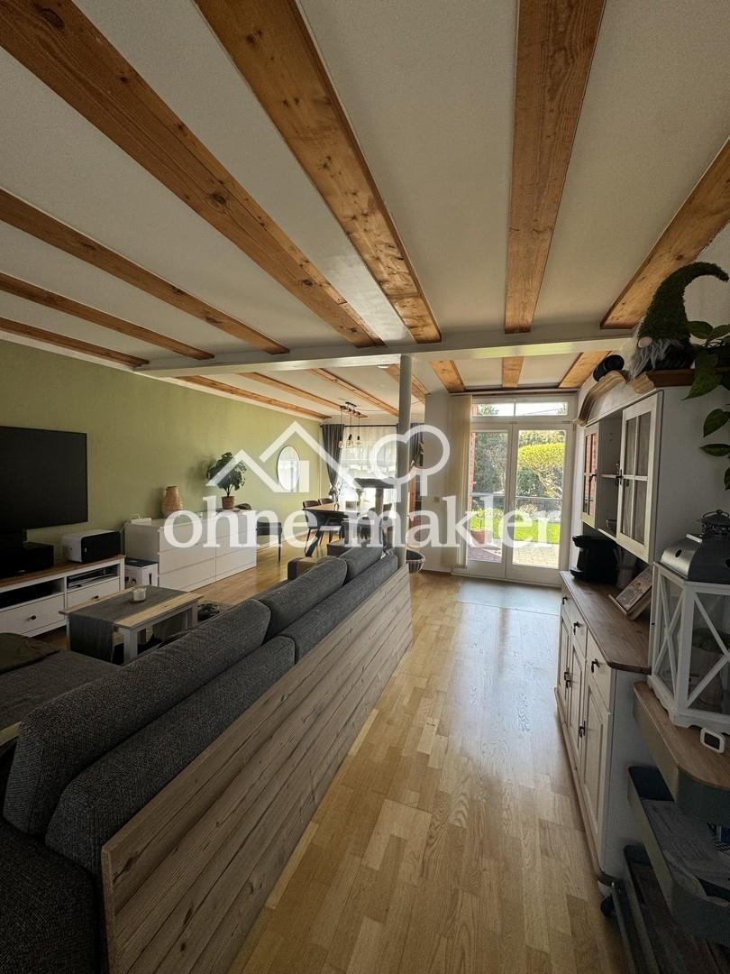 1. Wohnzimmer