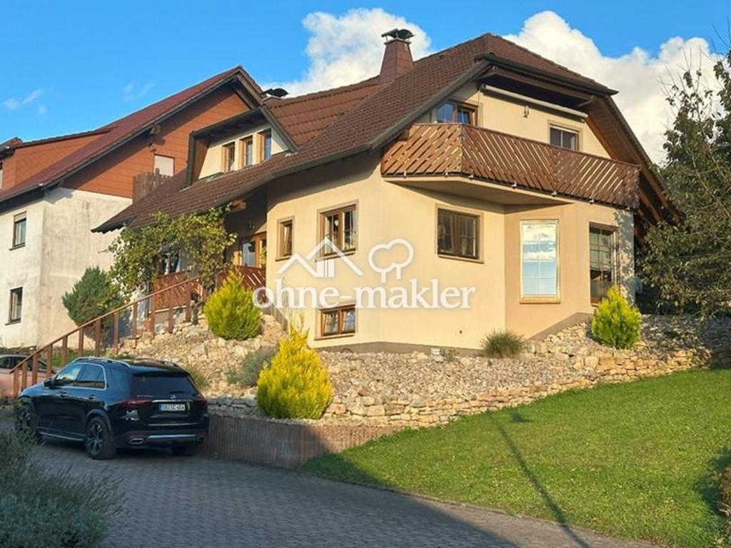 Neuer Anstrich / Steingarten