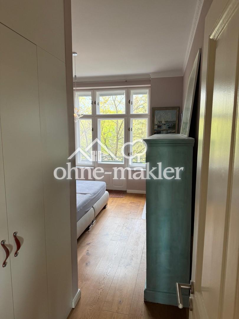 Schlafzimmer mit Ankleide