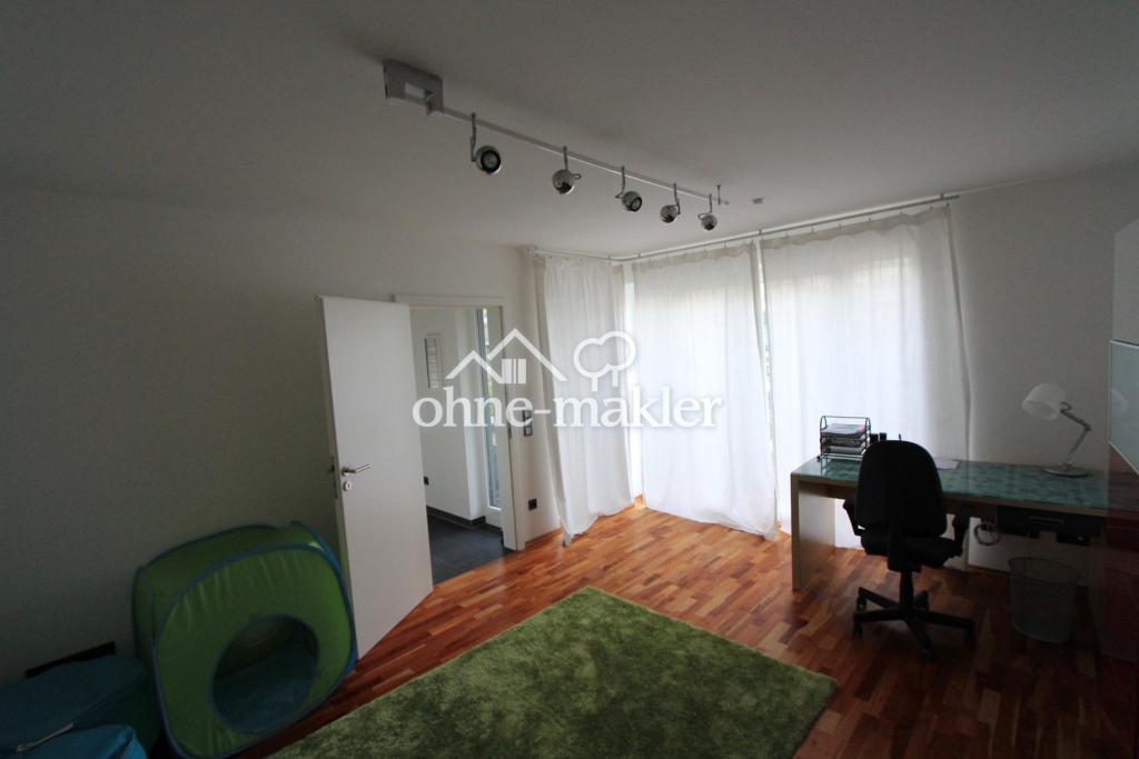 Zimmer 2 OG