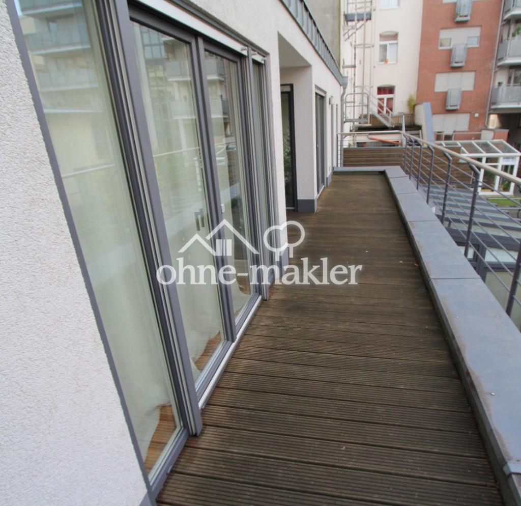 Balkon OG