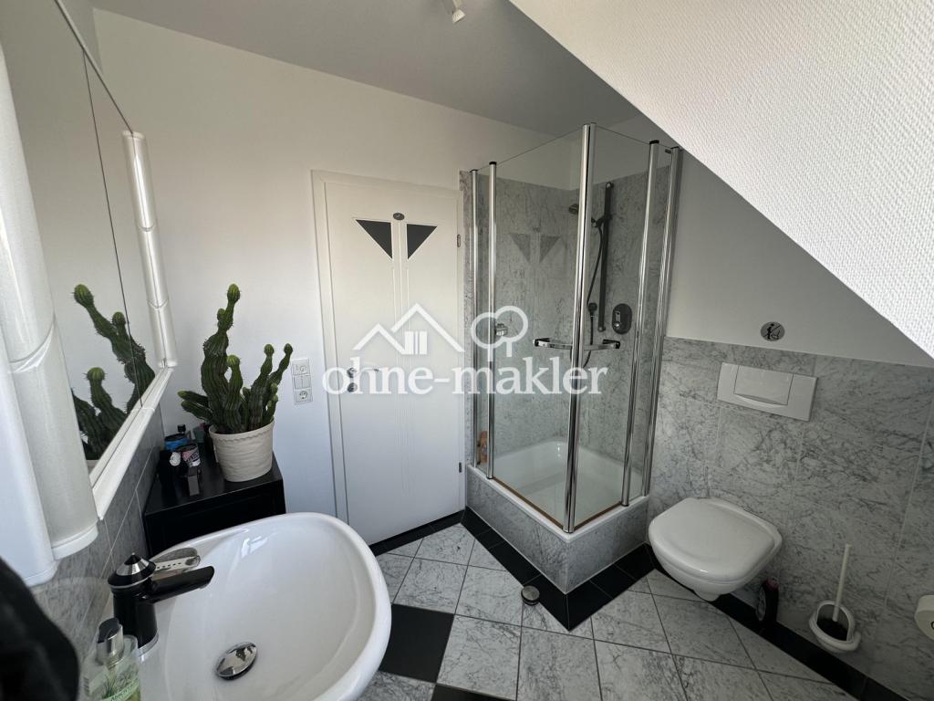 Gäste WC mit Dusche