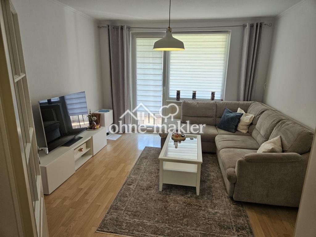 Diese gemütliche 3-Zimmer-Wohnung liegt zentral in Lübeck nahe der Autobahn - Foto 1