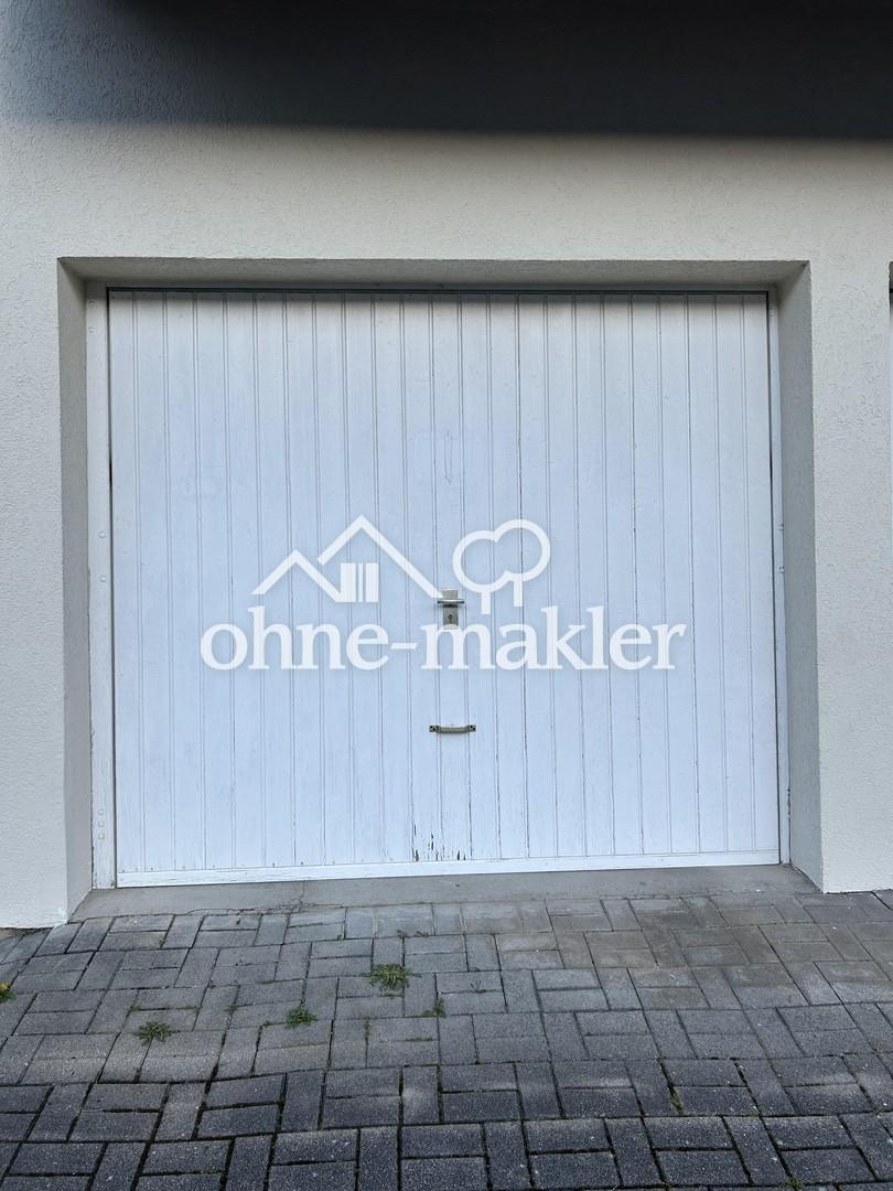 Abschließbare Garage