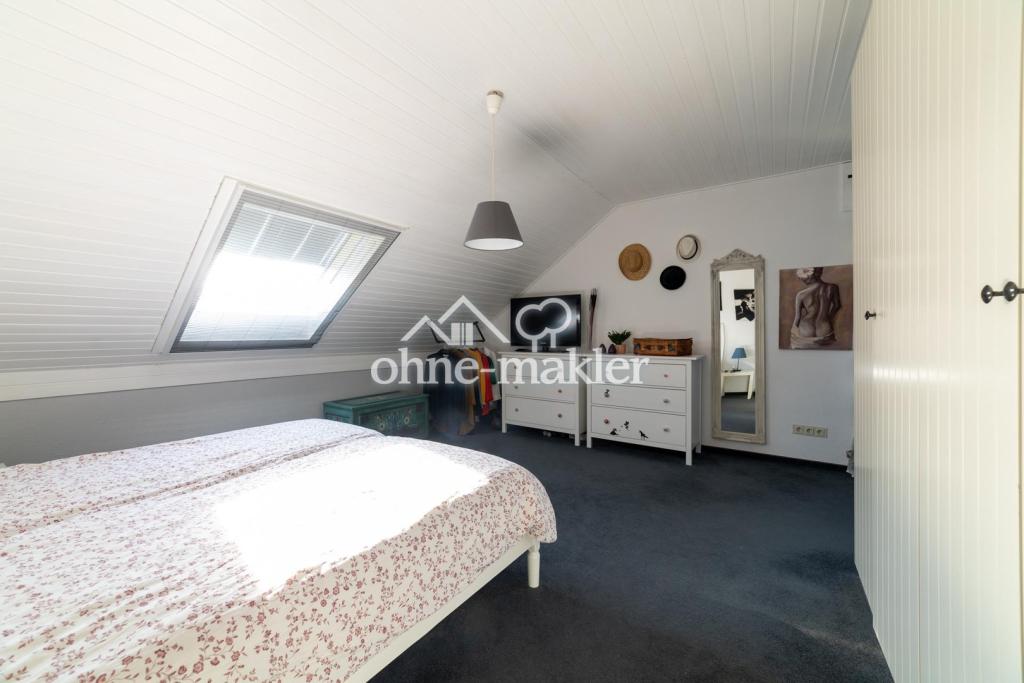 Schlafzimmer OG